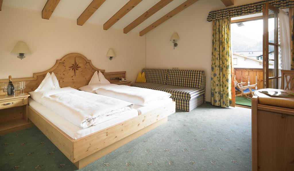 Hotel Bianca Lech am Arlberg Room photo